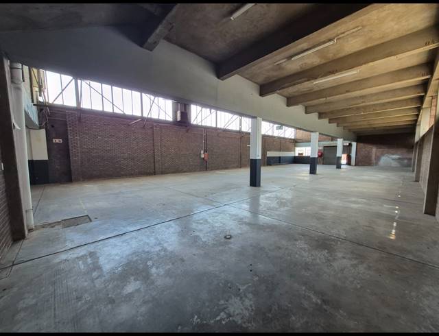 840M² WAREHOUSE TO LET IN BENROSE